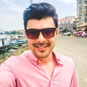 réseaux snapchat instagram facebook youtube de Denis Todirica Entrepreneurship, 