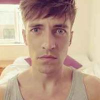 snapchat de Doug Armstrong Internet, ; instagram de Doug Armstrong Internet, ; youtube de Doug Armstrong Internet, ; facebook de Doug Armstrong Internet, 