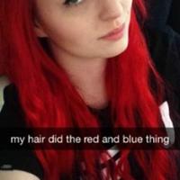 snapchat de Emma Blackery Internet, ; instagram de Emma Blackery Internet, ; youtube de Emma Blackery Internet, ; facebook de Emma Blackery Internet, 