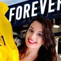 snapchat de Forever 21 Brand, ; instagram de Forever 21 Brand, ; youtube de Forever 21 Brand, ; facebook de Forever 21 Brand, 