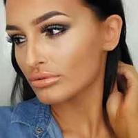 snapchat de Holly Boon Internet, ; instagram de Holly Boon Internet, ; youtube de Holly Boon Internet, ; facebook de Holly Boon Internet, 