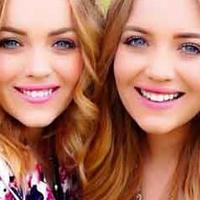 snapchat de Lucy and Lydia Internet, ; instagram de Lucy and Lydia Internet, ; youtube de Lucy and Lydia Internet, ; facebook de Lucy and Lydia Internet, 