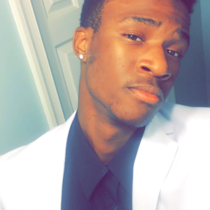 réseaux snapchat instagram facebook youtube de Michael Okoye No tag, 