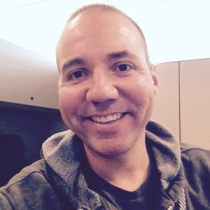 réseaux snapchat instagram facebook youtube de Mike Delgado Social Media, Entrepreneurship, 