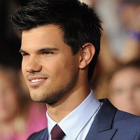 snapchat de Taylor Lautner Actrices Acteurs, ; instagram de Taylor Lautner Actrices Acteurs, ; youtube de Taylor Lautner Actrices Acteurs, ; facebook de Taylor Lautner Actrices Acteurs, 