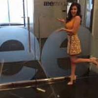 snapchat de Teen Vogue Brand, ; instagram de Teen Vogue Brand, ; youtube de Teen Vogue Brand, ; facebook de Teen Vogue Brand, 
