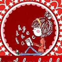 snapchat de The Mile Long Bookshelf Internet, ; instagram de The Mile Long Bookshelf Internet, ; youtube de The Mile Long Bookshelf Internet, ; facebook de The Mile Long Bookshelf Internet, 